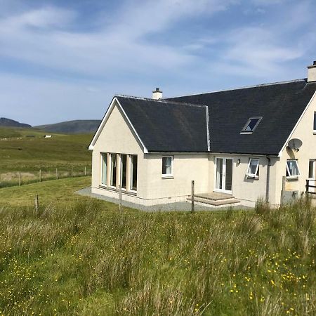 Trotternish Ridge View Apartment Staffin Exterior foto
