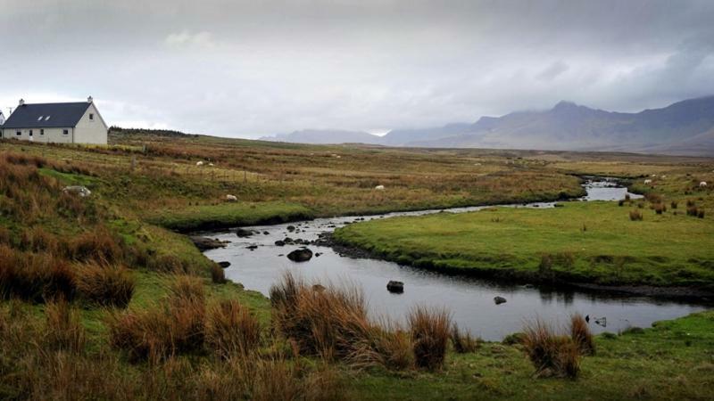 Trotternish Ridge View Apartment Staffin Exterior foto