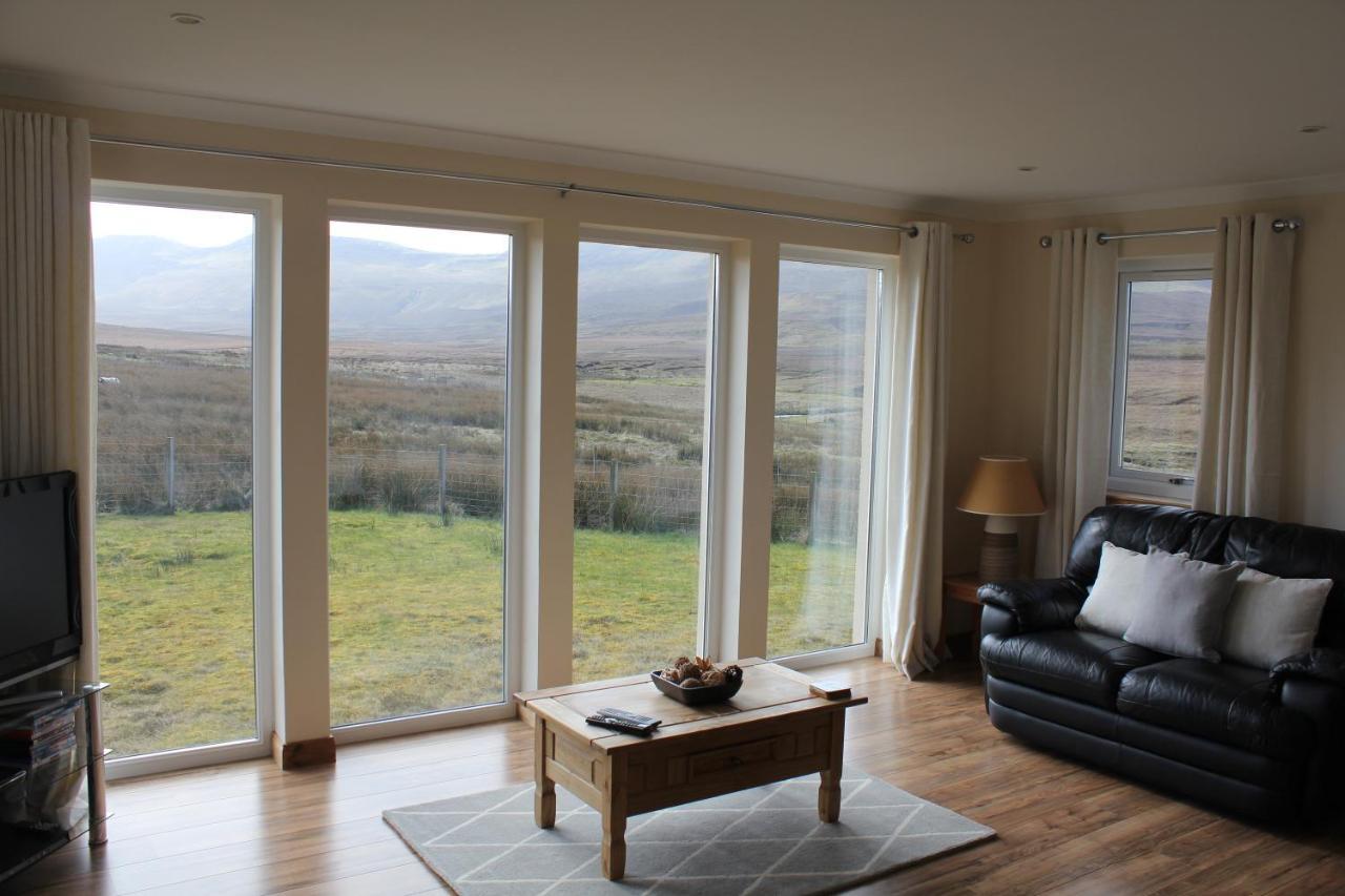 Trotternish Ridge View Apartment Staffin Exterior foto
