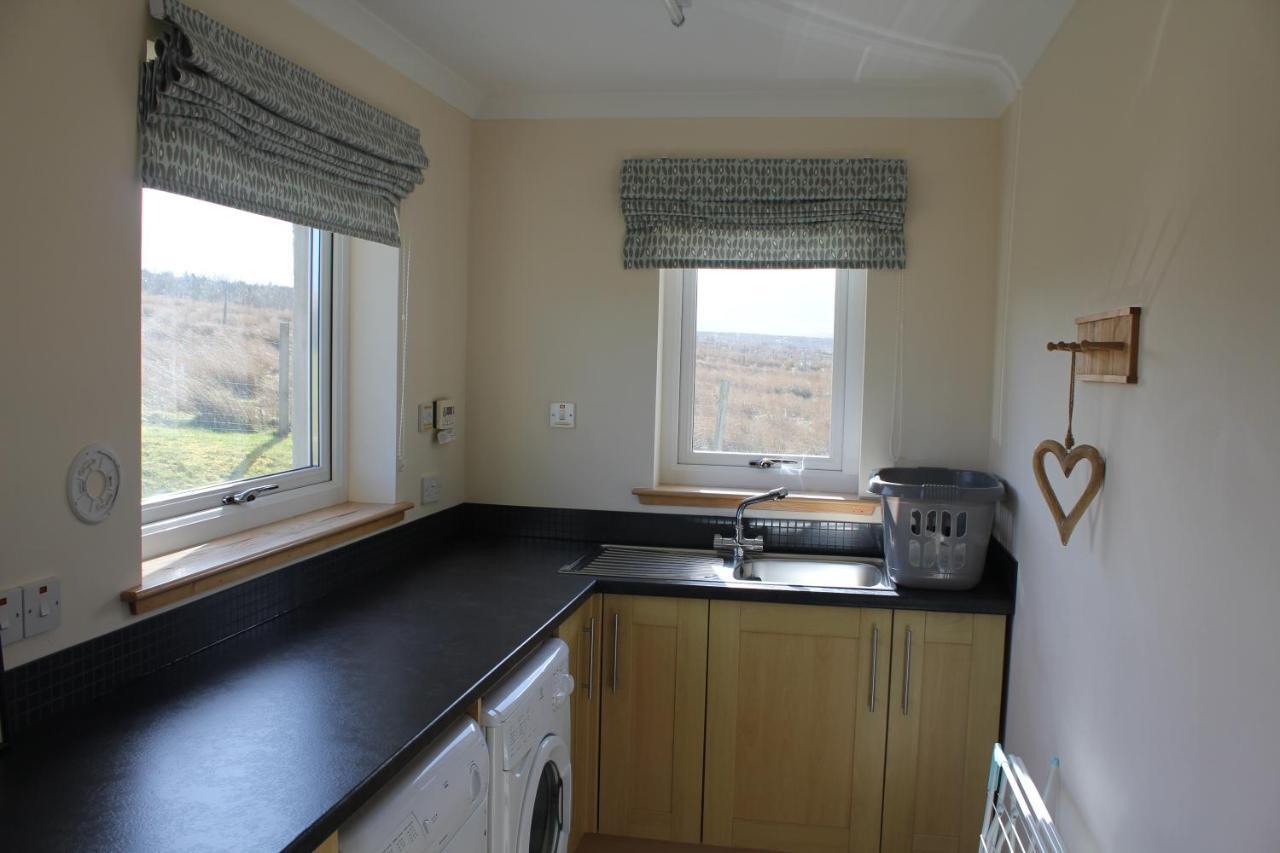 Trotternish Ridge View Apartment Staffin Exterior foto